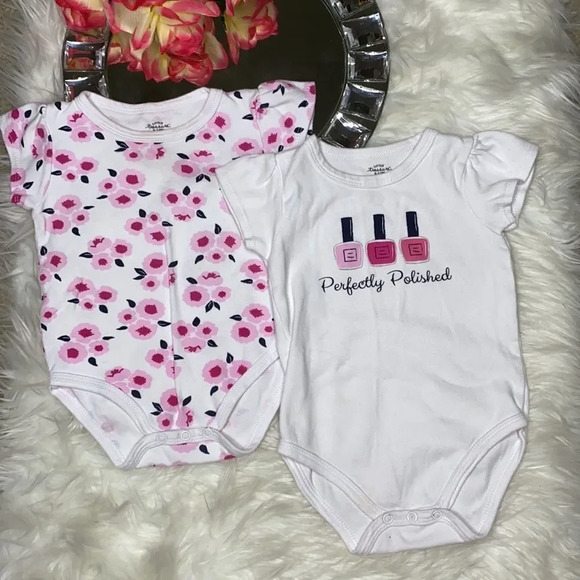 Baby Girl Bundle 15 Pieces Onesies, shirts, pants, short, dress 12-18M - Picture 8 of 9